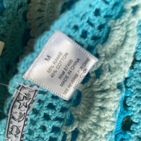 Crotchet Halter Top - Picture 11 of 15